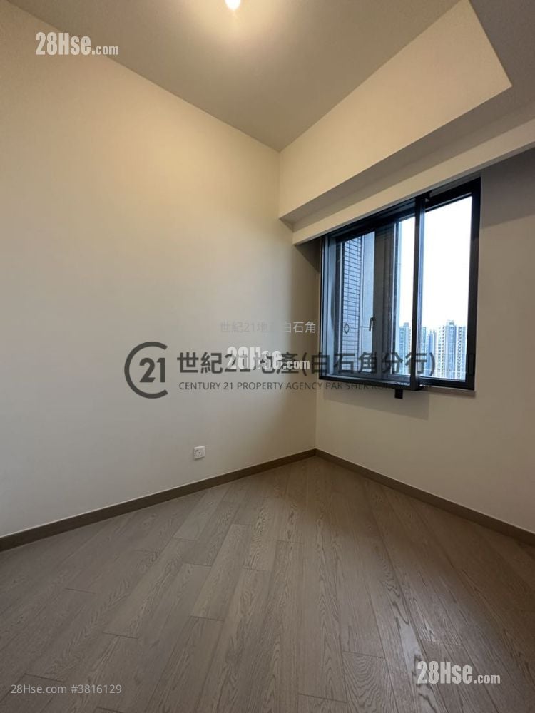 Silicon Hill Rental 2 Bedrooms , 1 Bathroom 407 ft²