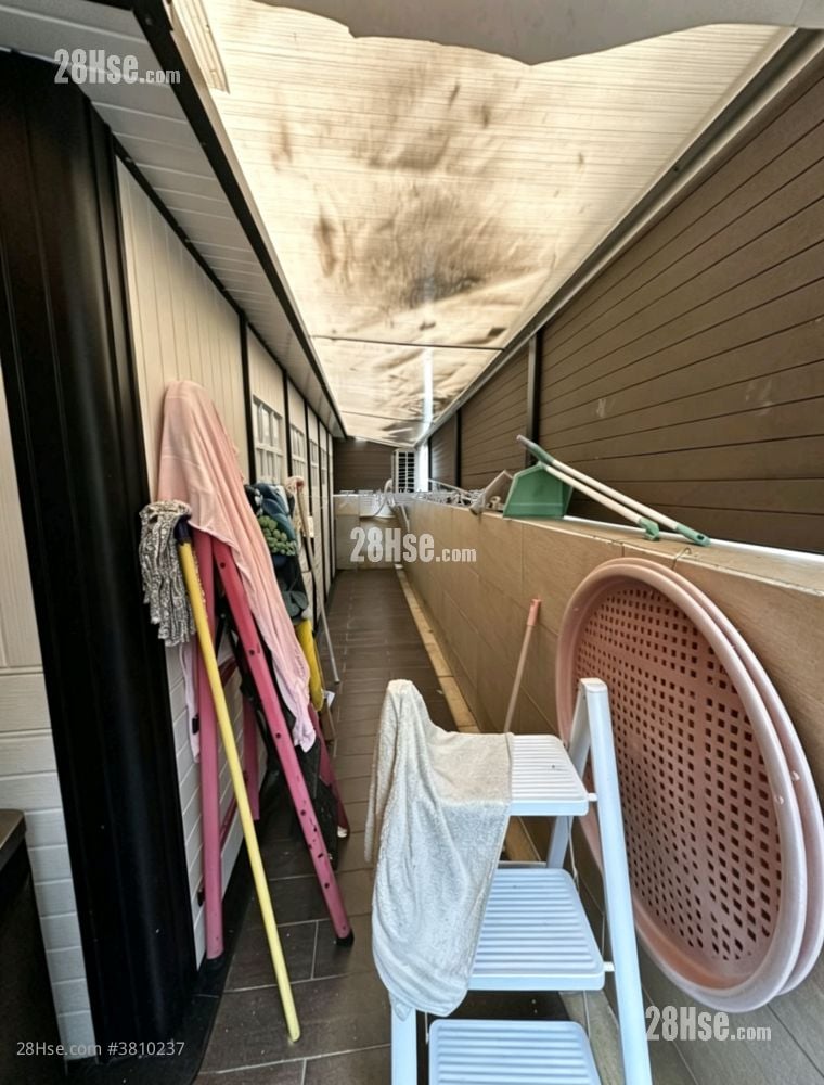 荣林大厦 售盘 2 房 , 1 浴室 270 平方尺