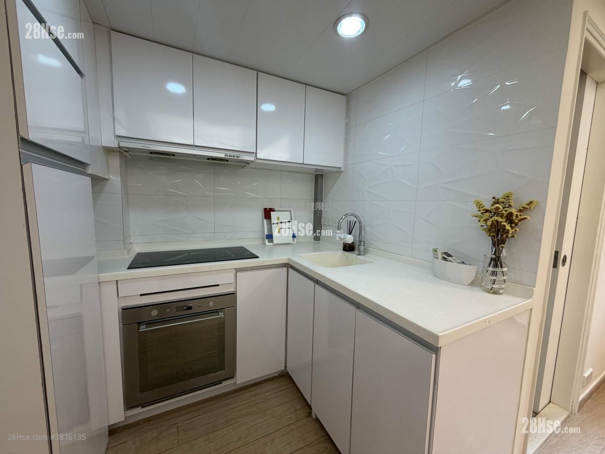 Man Hee Mansion Sell 1 Bedroom 336 ft²