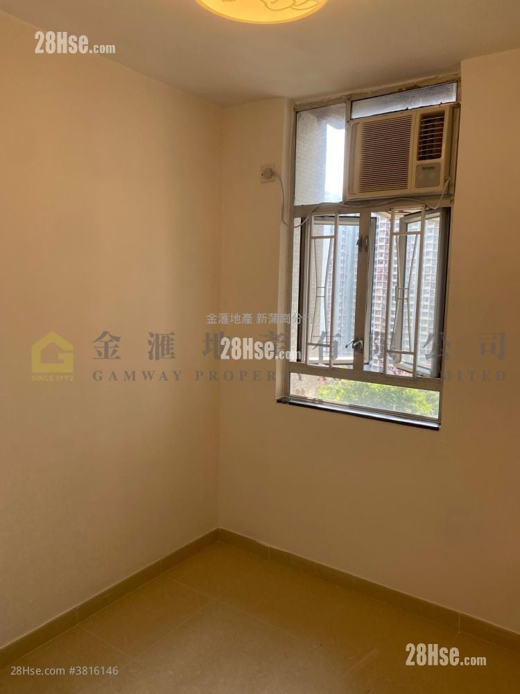 Tin Ma Court Sell 1 Bedroom , 1 Bathroom 338 ft²