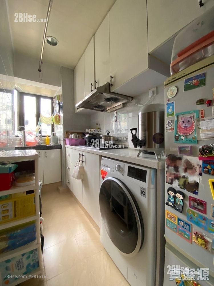 Yick Fung Garden Rental 2 Bedrooms , 1 Bathroom 405 ft²