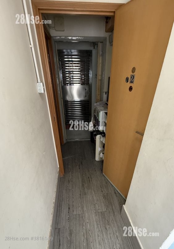 名賢大樓 租盤 150 平方呎