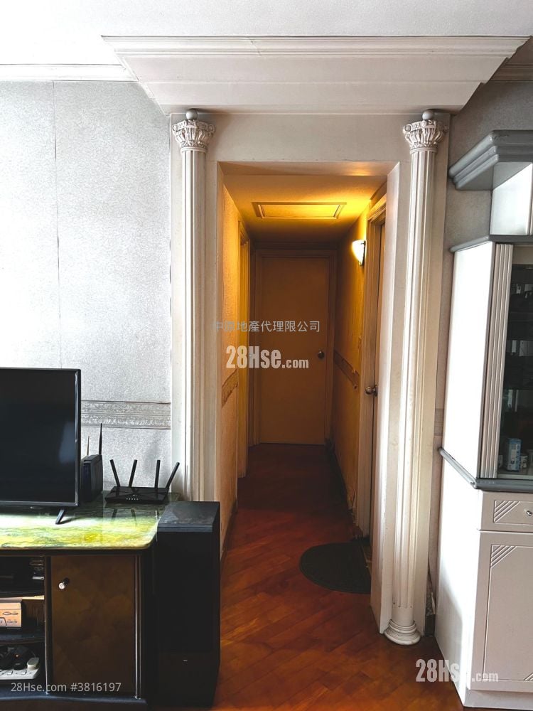 廳: 寶石大廈 售盤 3 房 , 2 浴室 596 平方呎