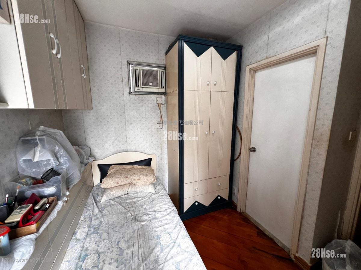 主人房: 寶石大廈 售盤 3 房 , 2 浴室 596 平方呎