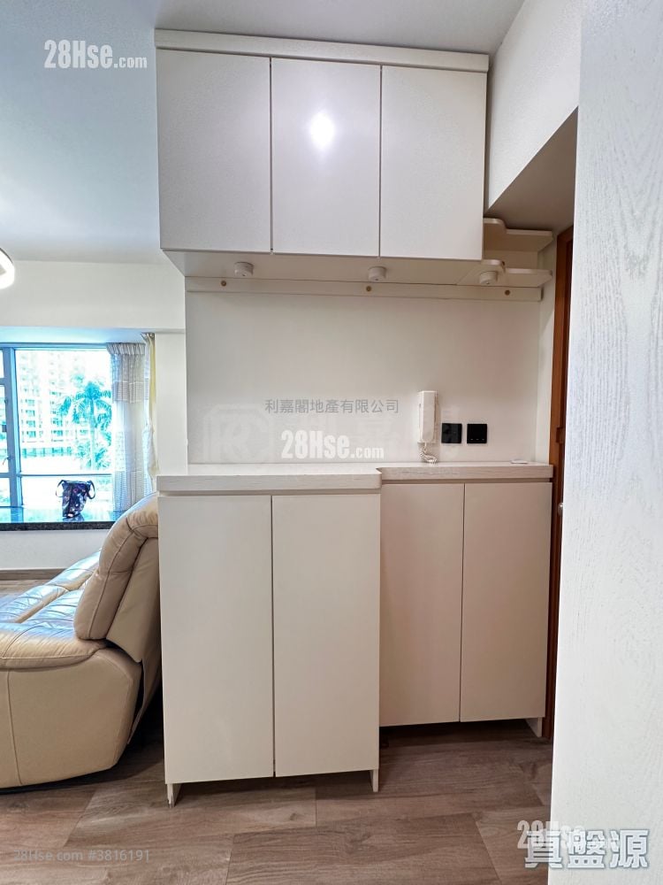 The Metro City Rental 2 Bedrooms , 1 Bathroom 418 ft²