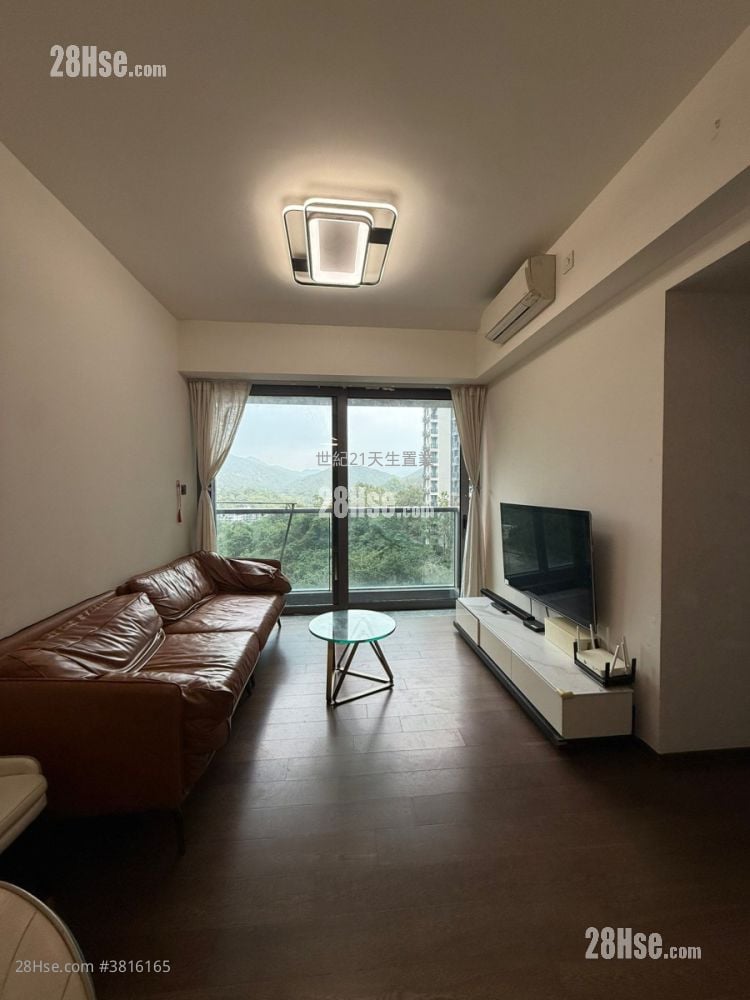 Le Pont Rental 4 Bedrooms , 2 Bathrooms 797 ft²