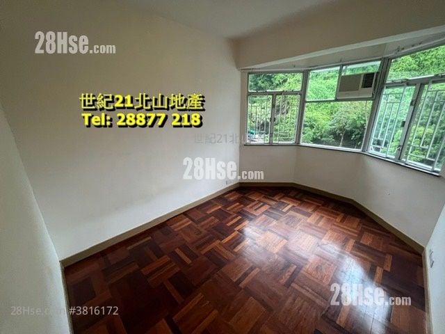 Dragon Court Rental 3 Bedrooms , 2 Bathrooms 1,143 ft²