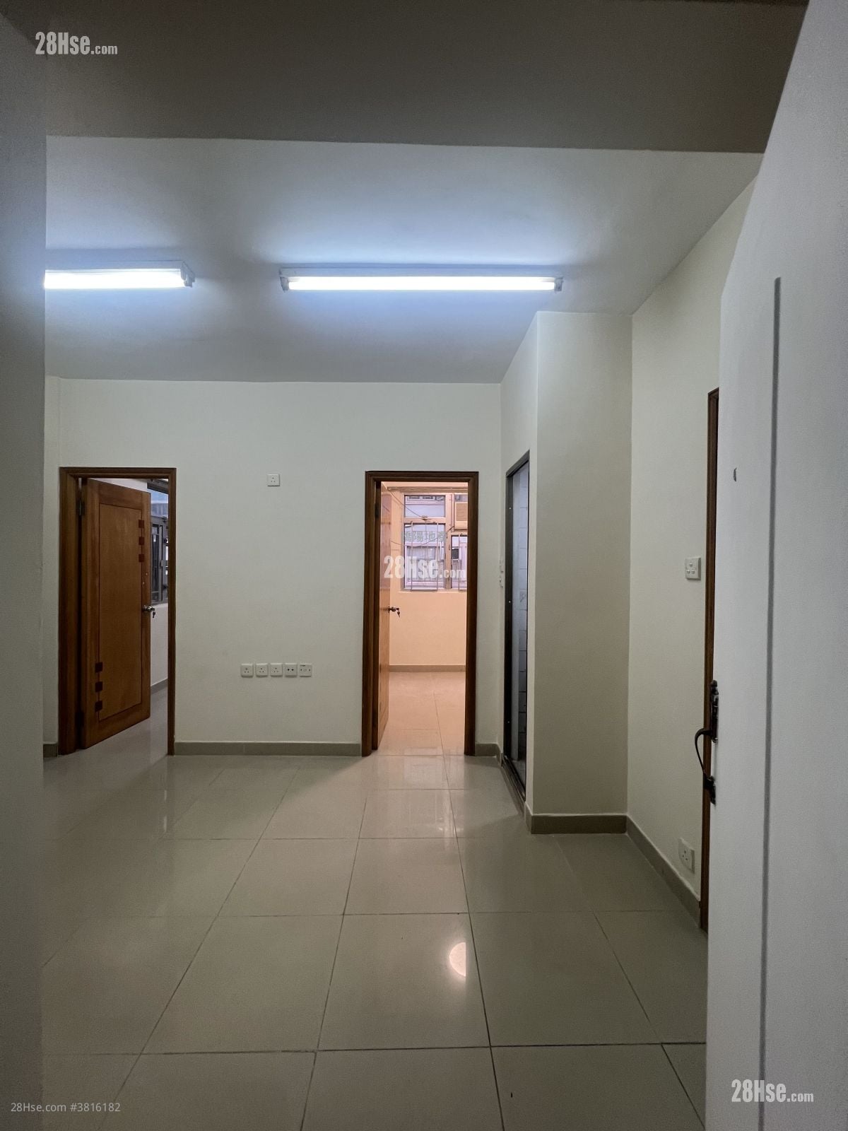 Fung Yee House Rental 2 Bedrooms , 1 Bathroom 313 ft²