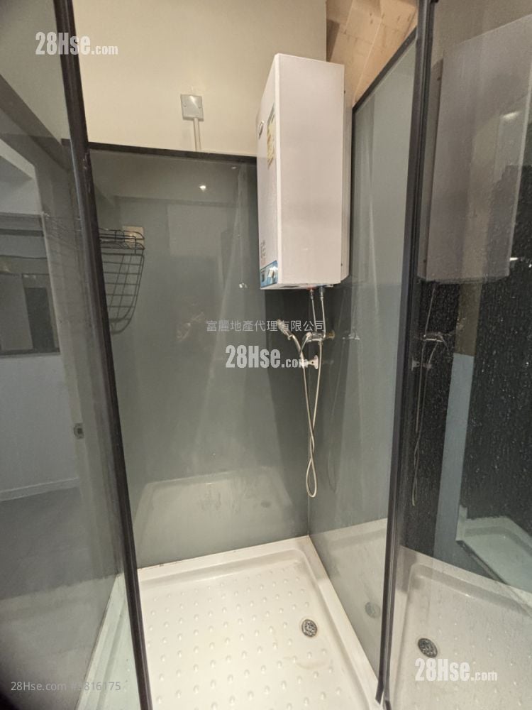 Mai Wo Industrial Building Rental