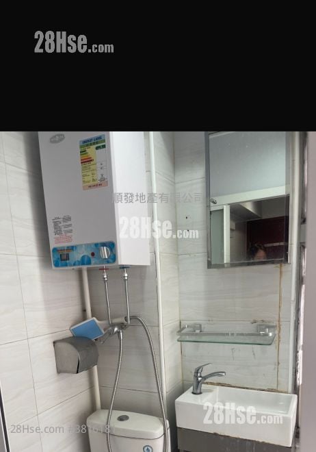 Tak Cheong Building Rental 120 ft²