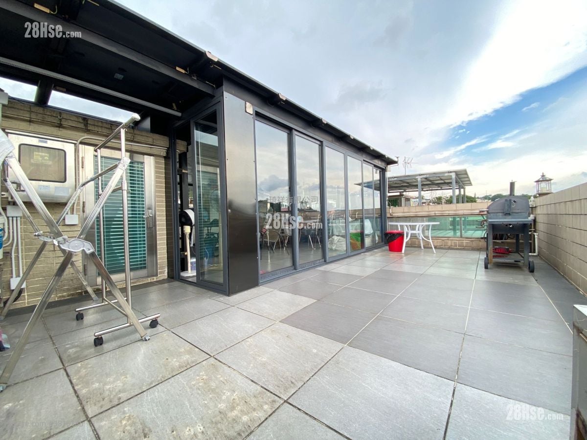 村屋 售盤 1,400 平方呎