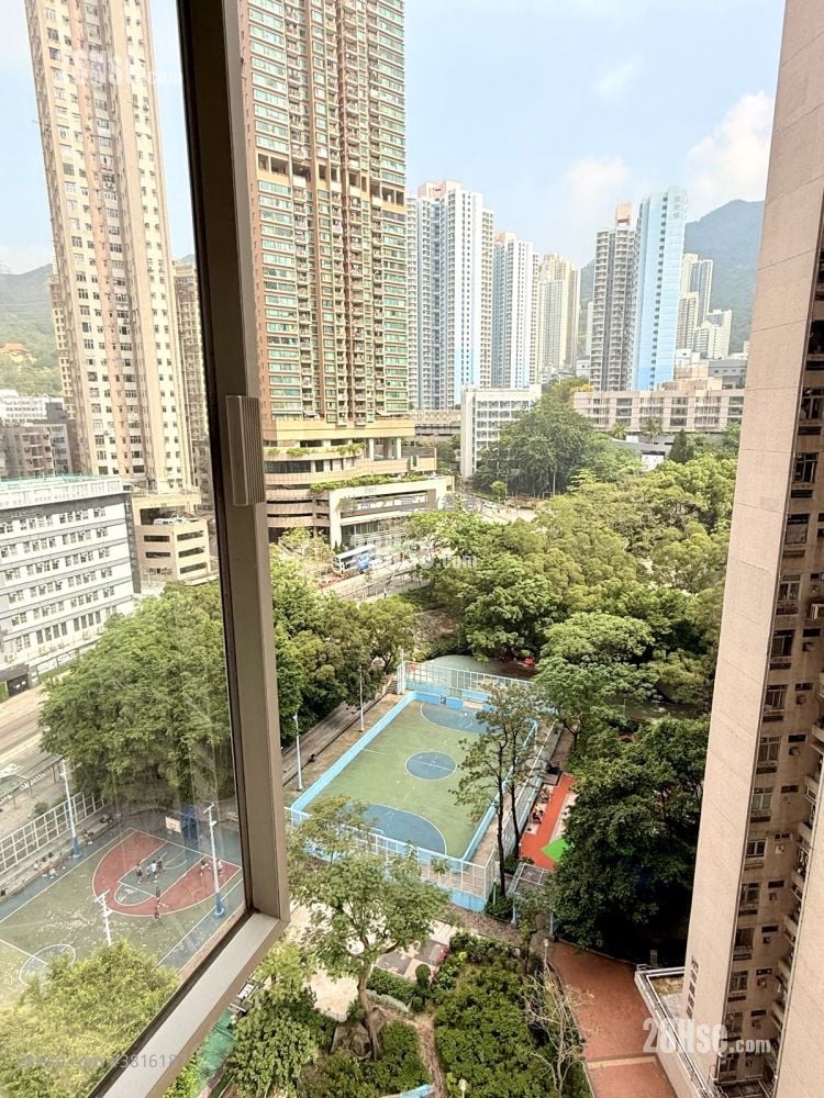 Fung Chuen Court Sell 2 Bedrooms , 1 Bathroom 443 ft²