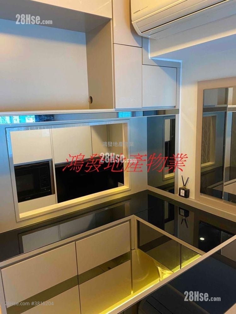 Lime Stardom Rental Studio 273 ft²