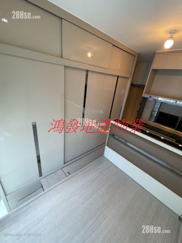 Lime Stardom Rental Studio 273 ft²