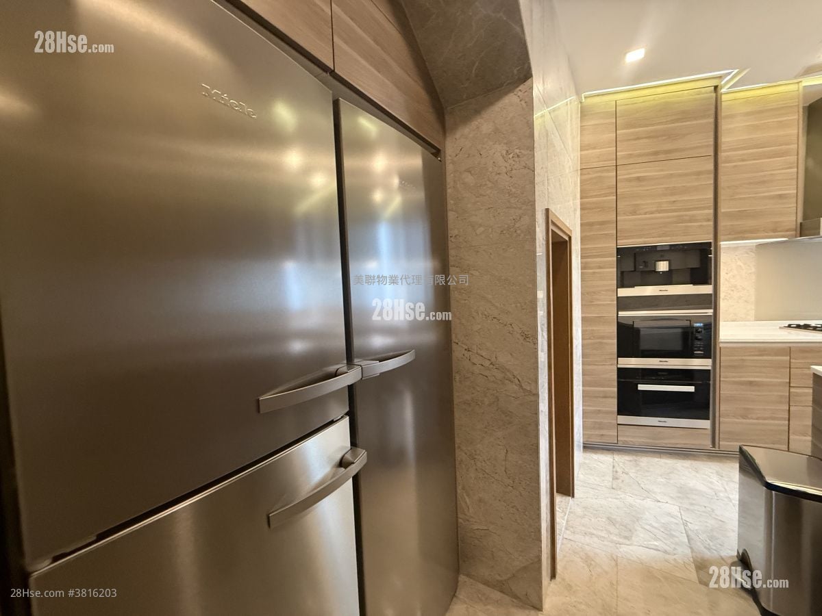 Dragons Range Rental 3 Bedrooms , 2 Bathrooms 1,261 ft²