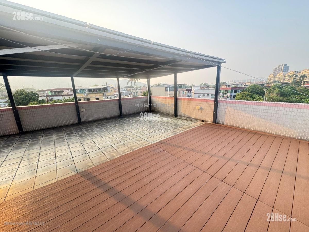 Village Rental 3 Bedrooms , 1 Bathroom 1,400 ft²