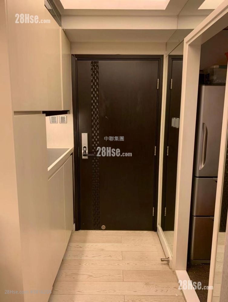 Bell House Sell 3 Bedrooms , 1 Bathroom 459 ft²