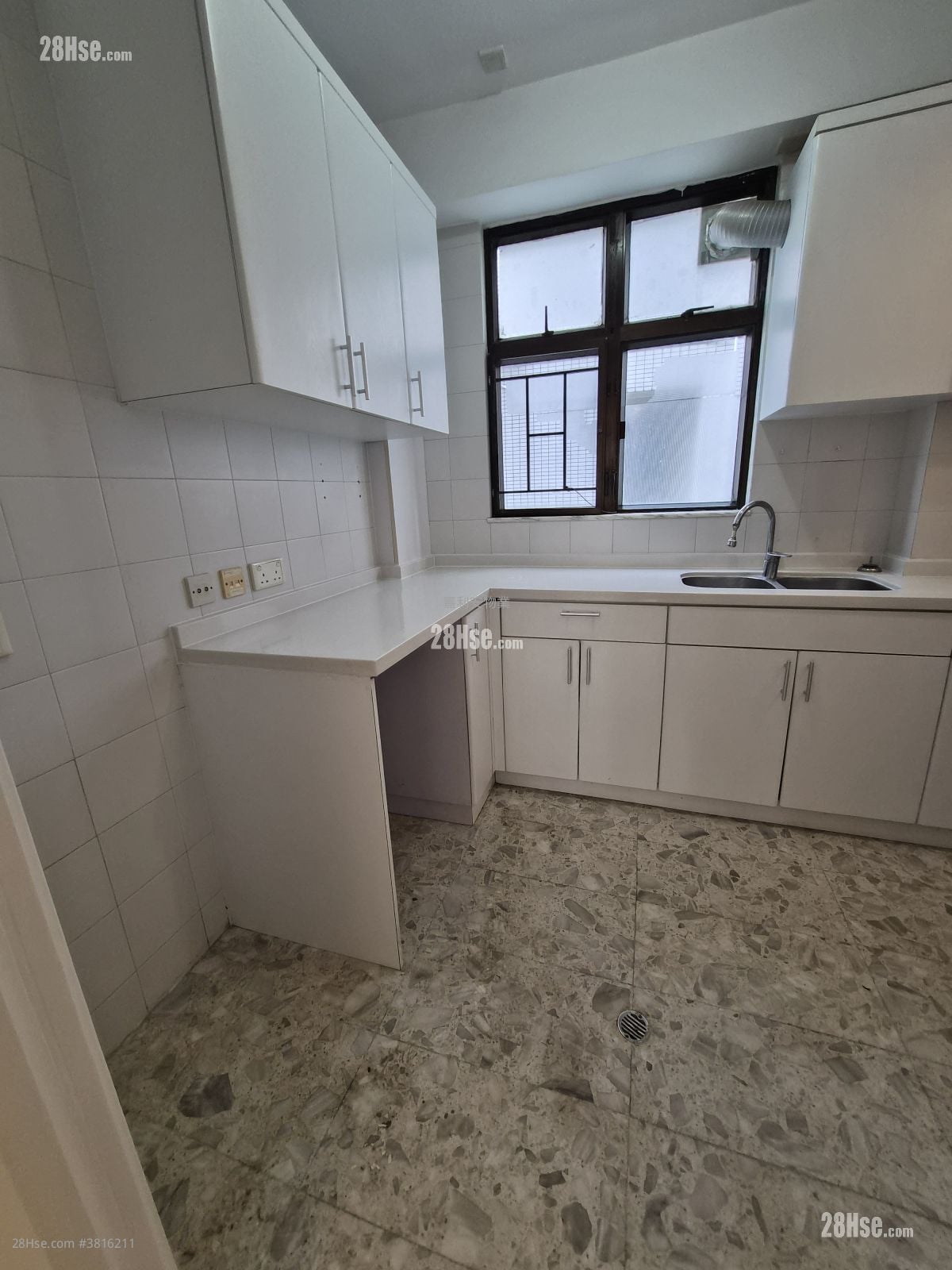 芳苑 租盘 3 房 , 3 浴室 1,460 平方尺