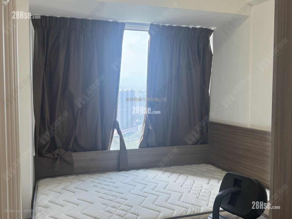 Hemera Sell 3 Bedrooms 788 ft²