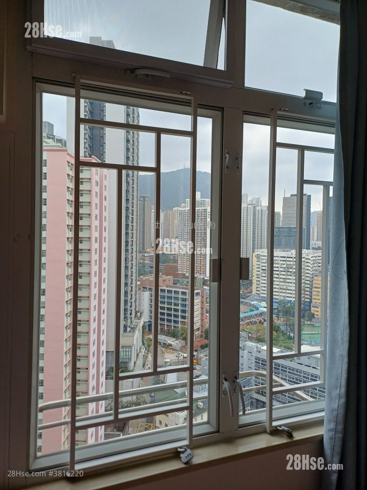 Lower Wong Tai Sin Estate Sell 2 Bedrooms , 1 Bathroom 385 ft²