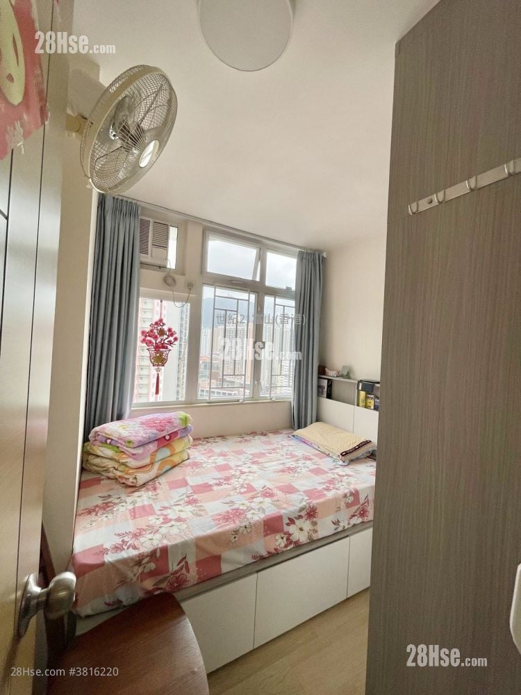 Lower Wong Tai Sin Estate Sell 2 Bedrooms , 1 Bathroom 385 ft²