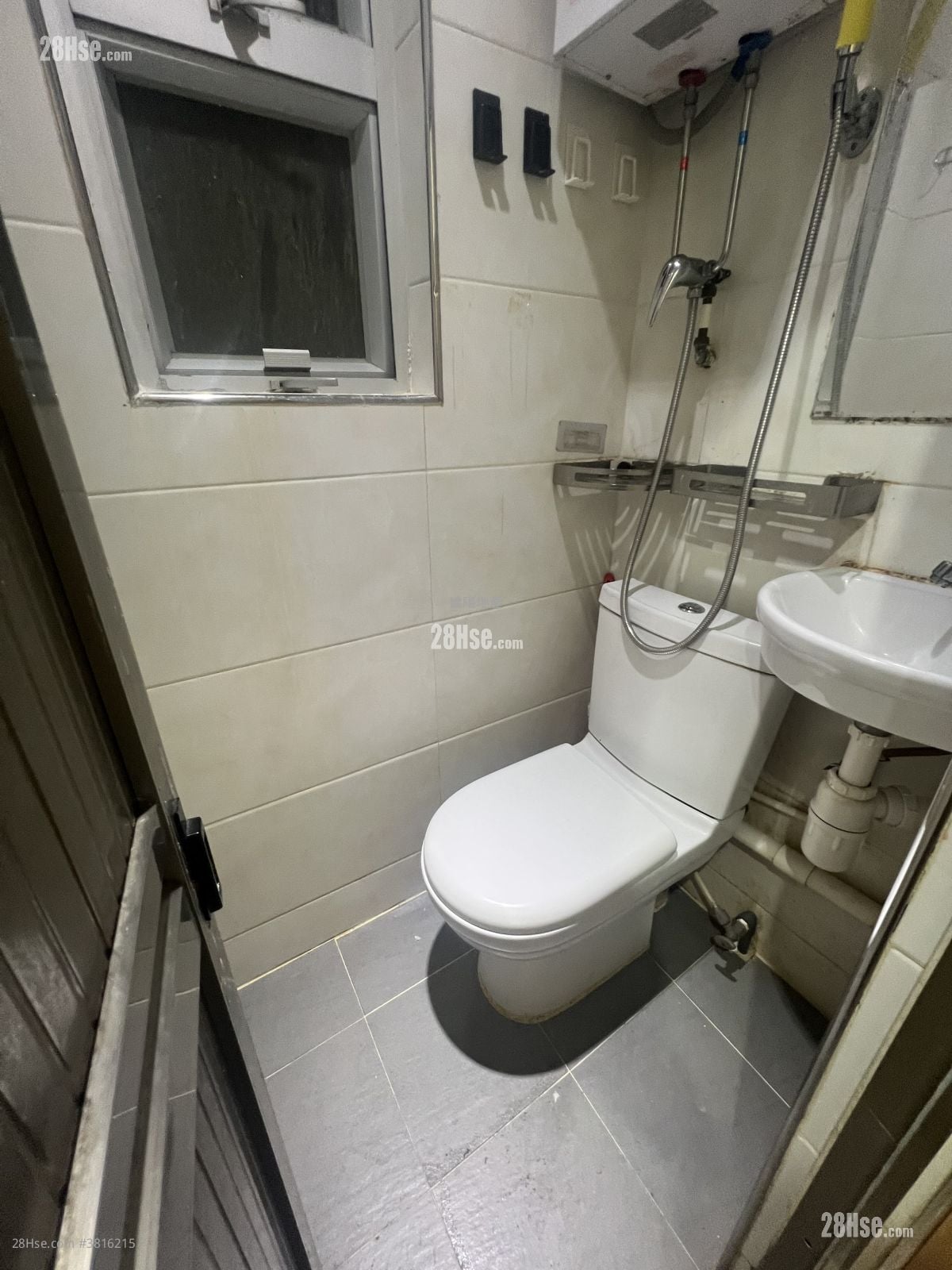 衍慶大廈 租盤 開放式間隔 , 1 浴室 90 平方呎