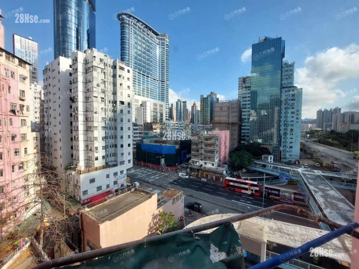 长辉大厦 售盘 1 房 , 1 浴室 269 平方尺