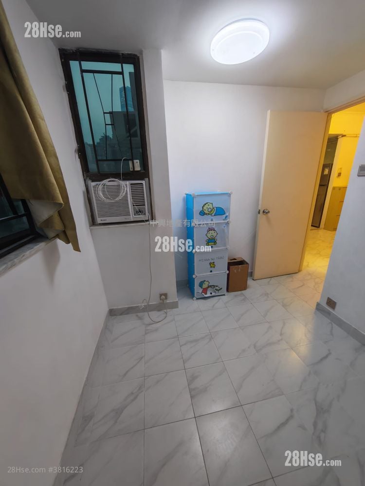 Kam Po Building Rental 2 Bedrooms , 1 Bathroom 349 ft²