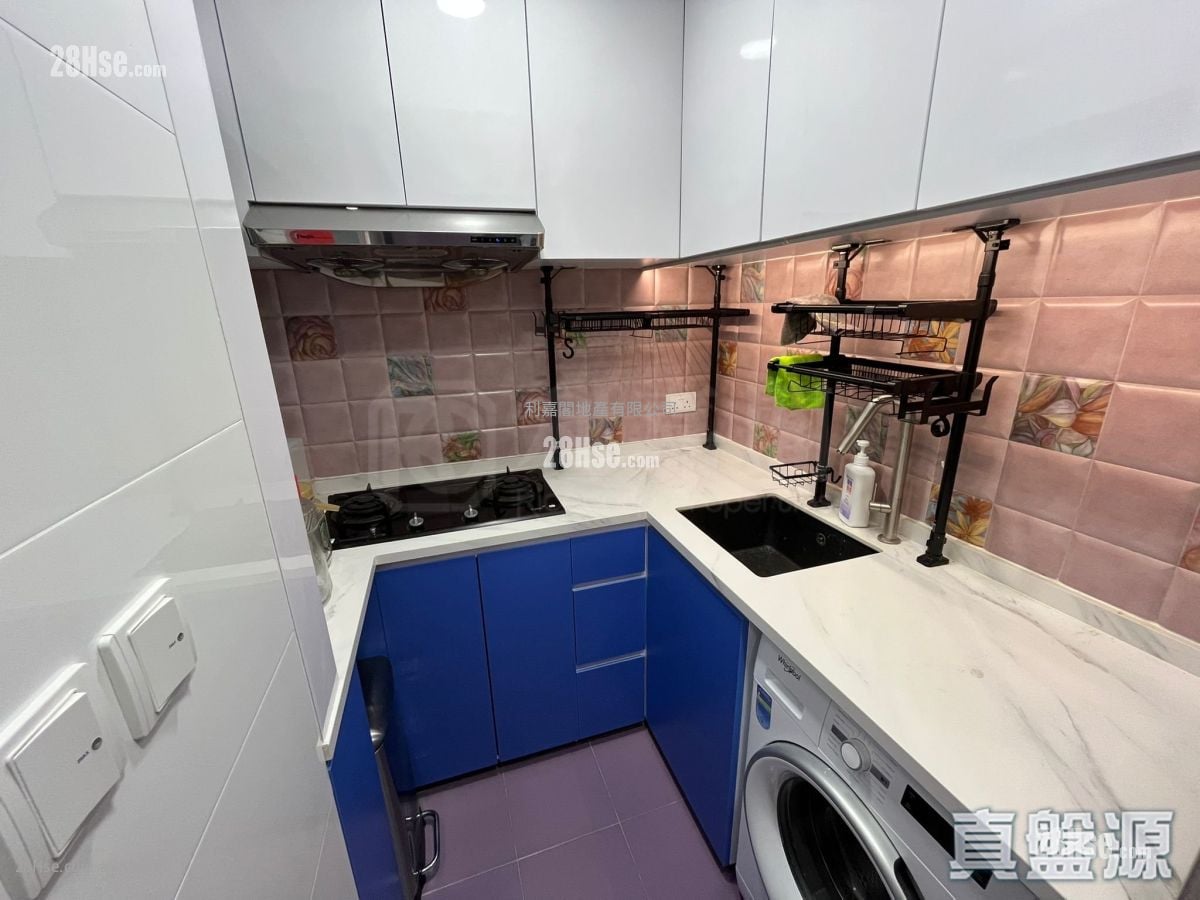 Connaught Garden Rental 1 Bedroom , 1 Bathroom 334 ft²