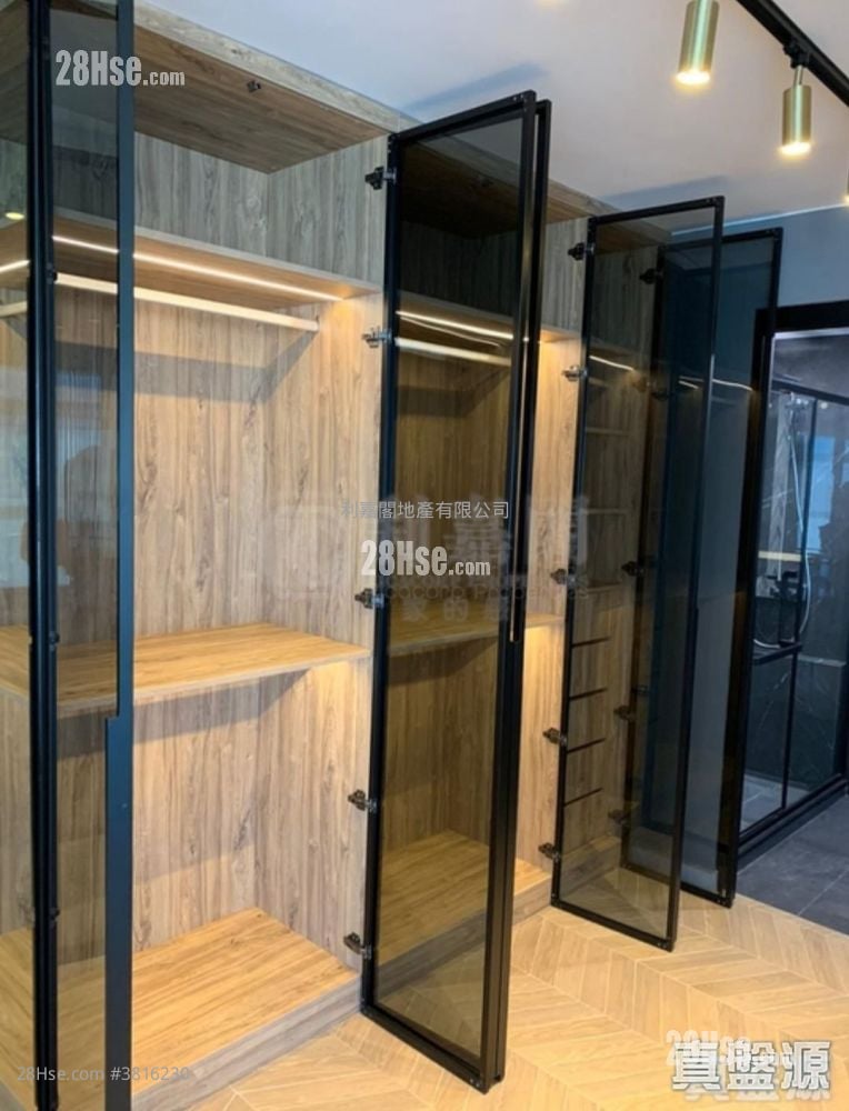 御龍居 售盤 4 房 , 3 浴室 1,591 平方呎