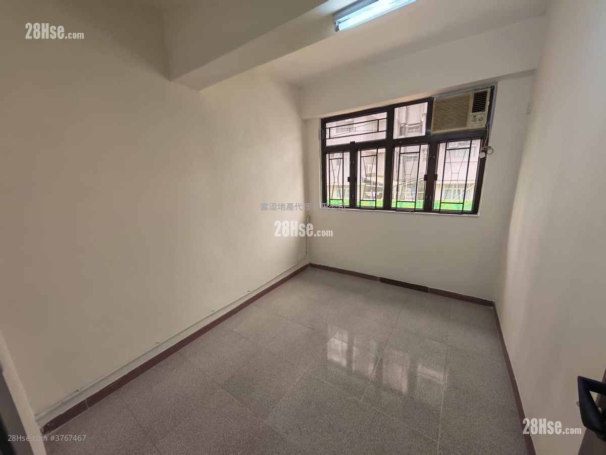 唐樓 租盤 1 房 , 1 浴室 504 平方呎