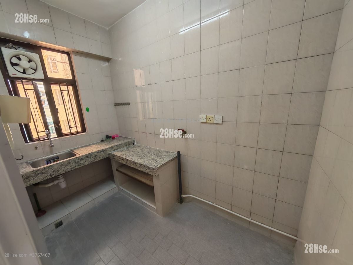 唐樓 租盤 1 房 , 1 浴室 504 平方呎