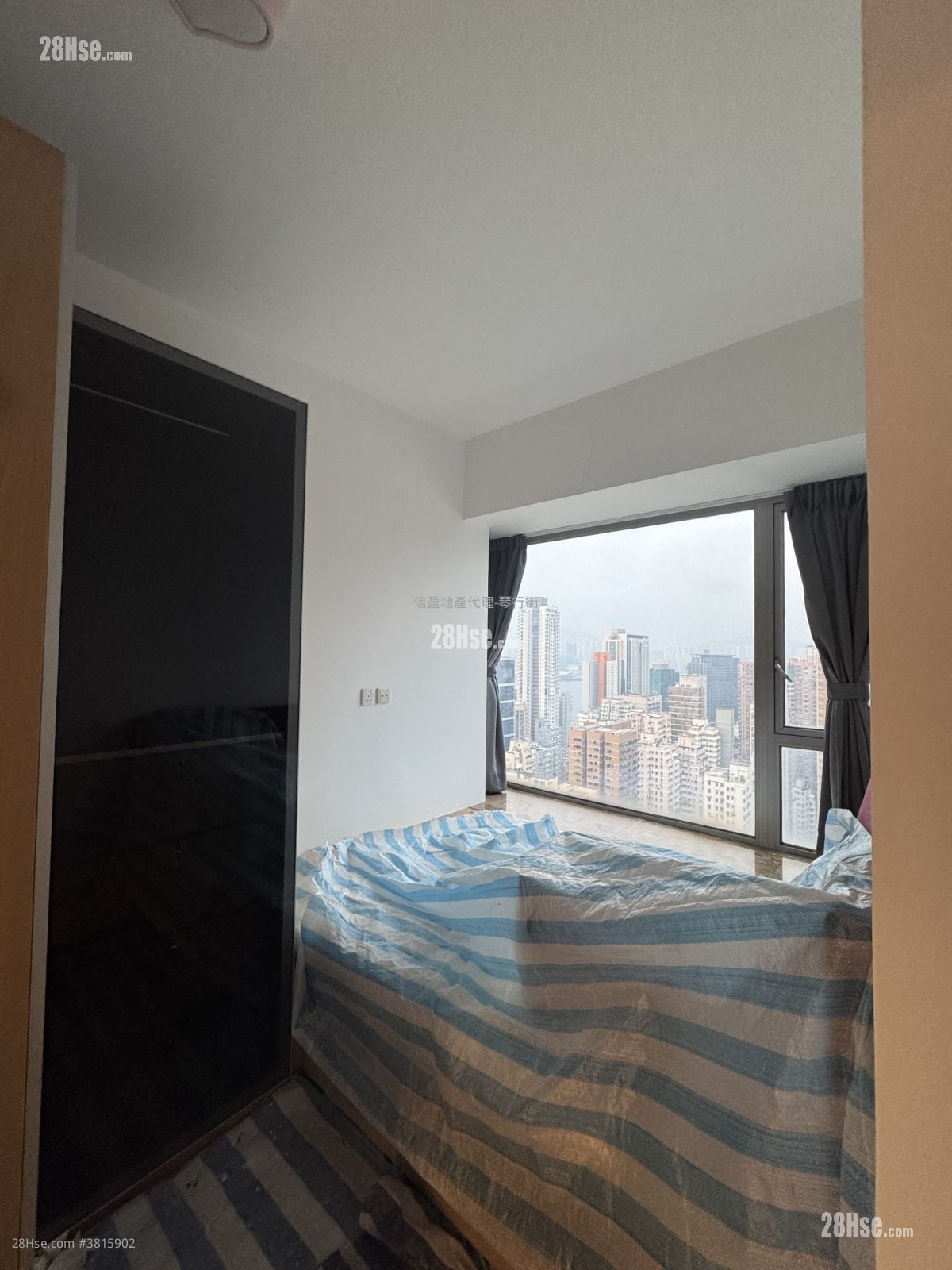 Mount East Rental 3 Bedrooms , 2 Bathrooms 694 ft²