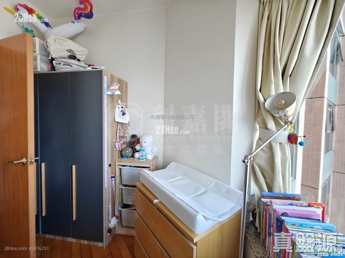 寶翠園 售盤 2 房 , 1 浴室 773 平方呎