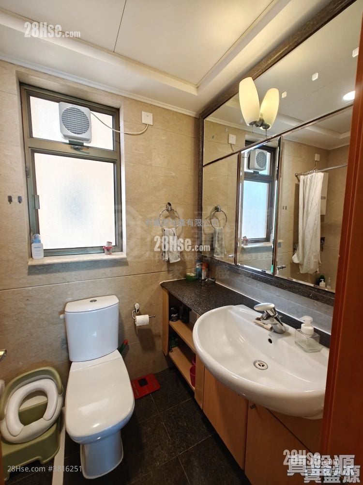 寶翠園 售盤 2 房 , 1 浴室 773 平方呎