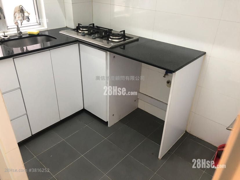 麗英大廈 售盤 3 房 , 1 浴室 662 平方呎