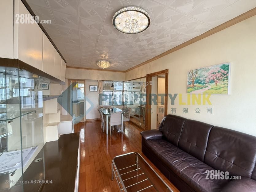 萬翠花園 售盤 3 房 , 1 浴室 573 平方呎