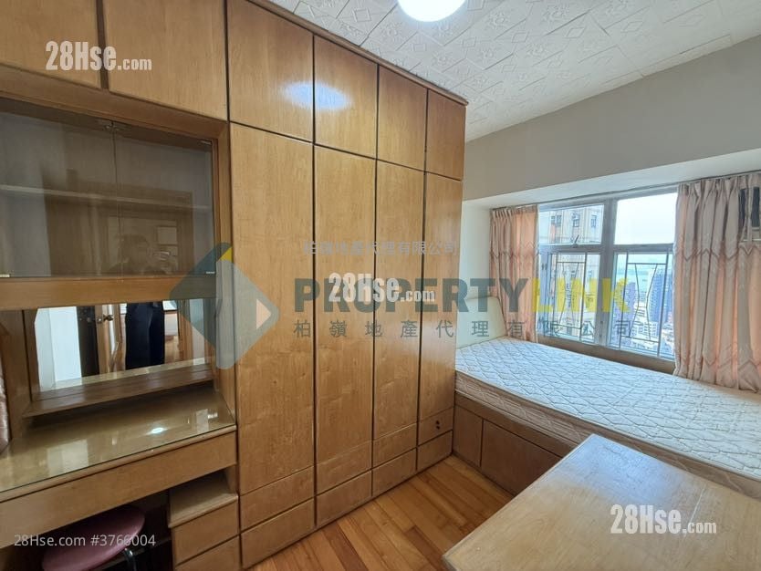 萬翠花園 售盤 3 房 , 1 浴室 573 平方呎