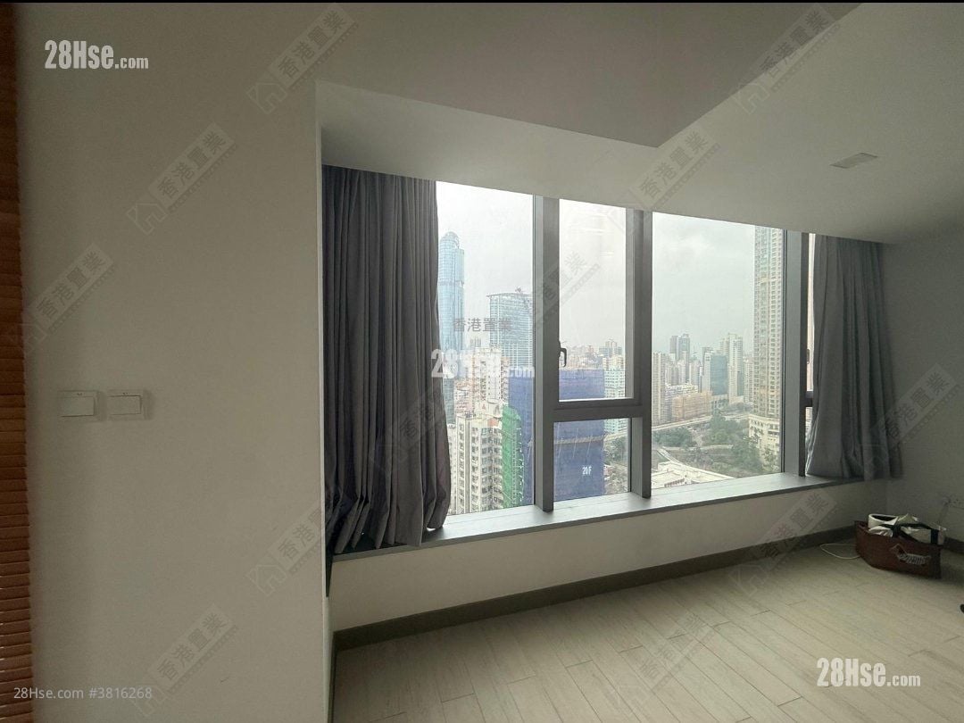 L Living 23 Rental 276 ft²