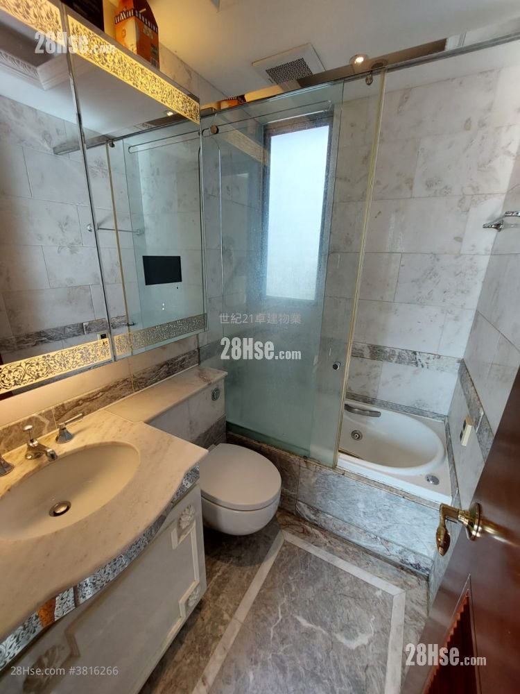 御金国峯 售盘 3 房 , 2 浴室 929 平方尺