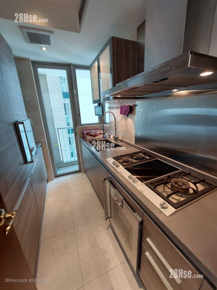 御金国峯 售盘 3 房 , 2 浴室 929 平方尺