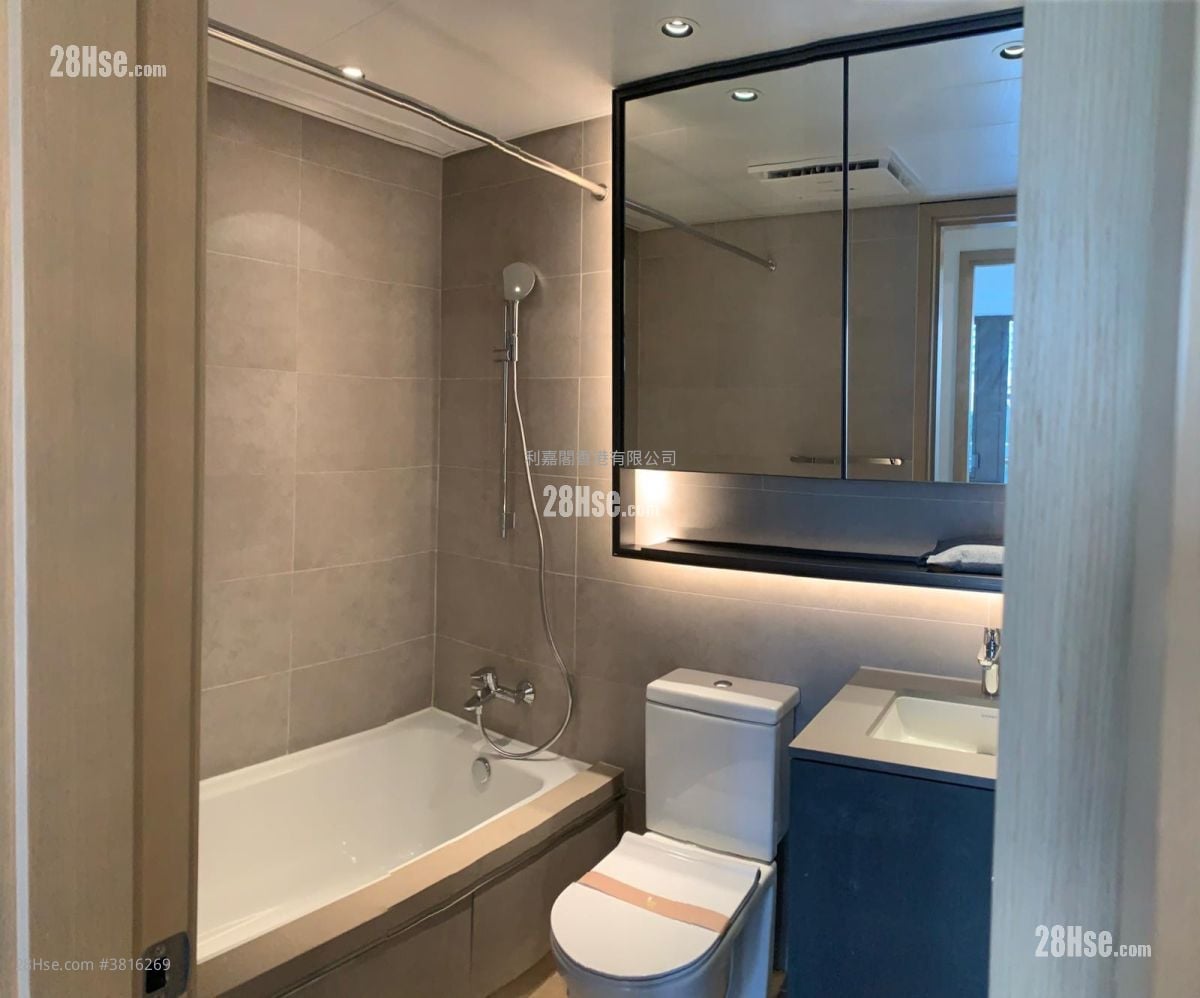 Lp6 Sell 2 Bedrooms , 1 Bathroom 504 ft²