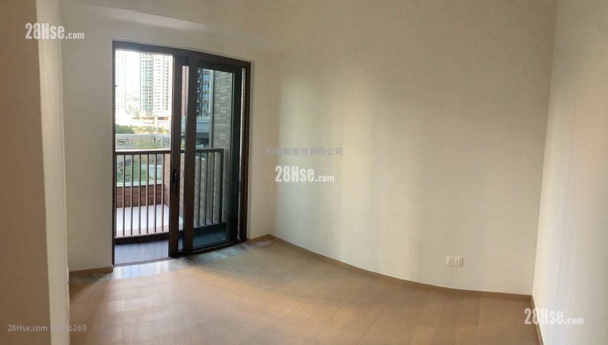 Lp6 Sell 2 Bedrooms , 1 Bathroom 504 ft²