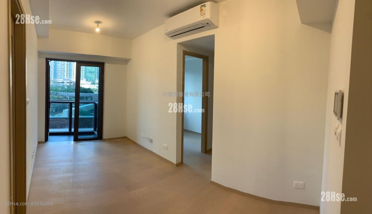 Lp6 Sell 2 Bedrooms , 1 Bathroom 504 ft²