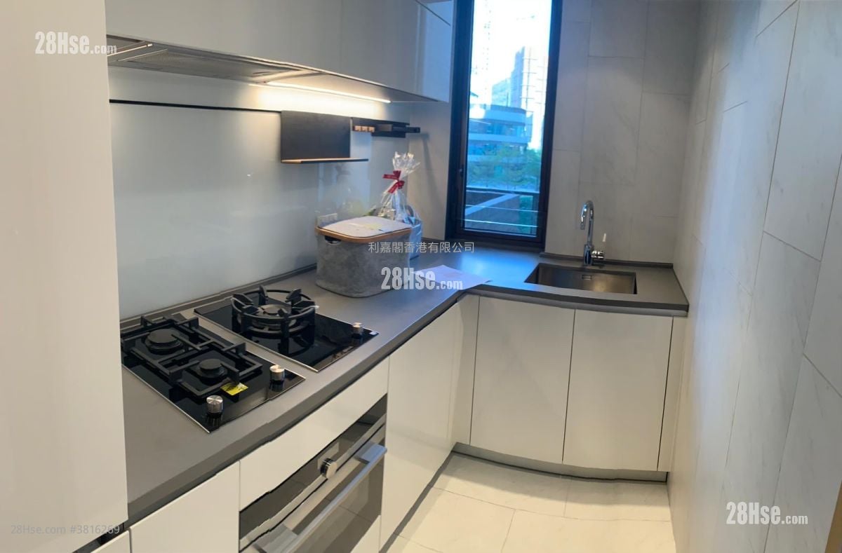 Lp6 Sell 2 Bedrooms , 1 Bathroom 504 ft²