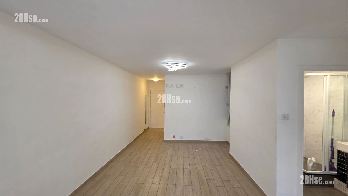 Lei King Wan Rental 3 Bedrooms , 2 Bathrooms 808 ft²