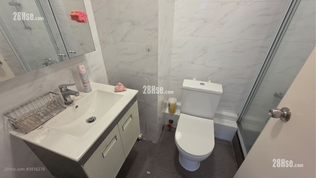Lei King Wan Rental 3 Bedrooms , 2 Bathrooms 808 ft²