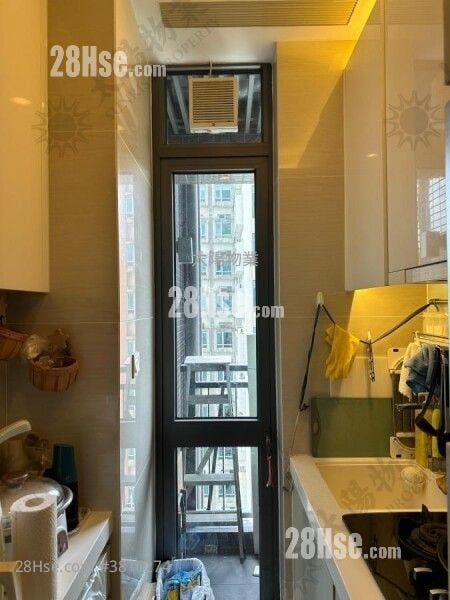 Metro 6 Sell 2 Bedrooms 423 ft²