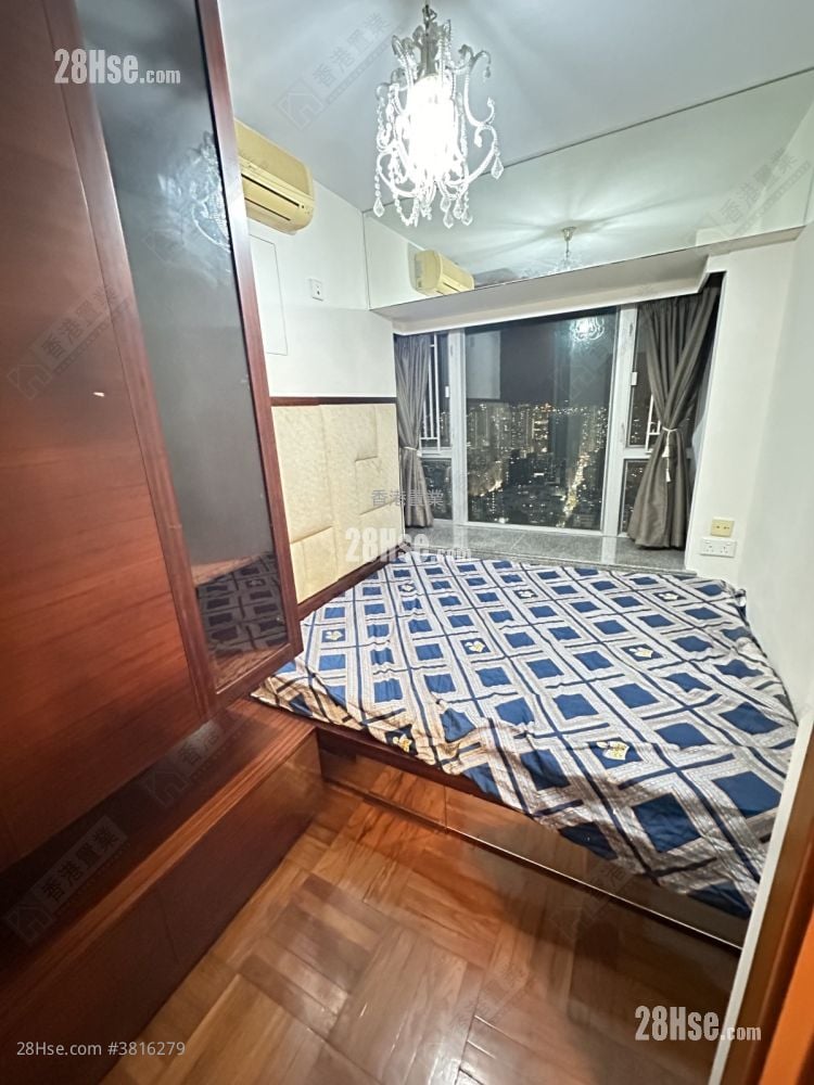 Metro Harbour View Rental 369 ft²