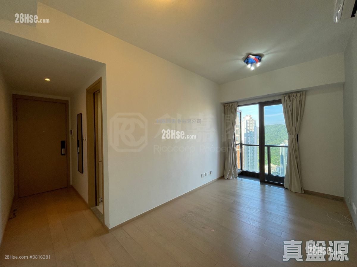 Lp6 Sell 2 Bedrooms 526 ft²